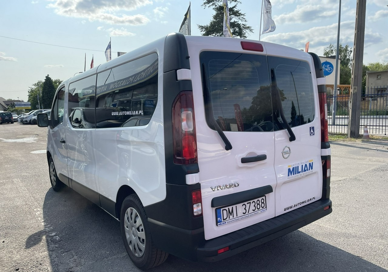 Opel Vivaro III Vivaro L2H1 LONG 1.6CDTI 121KM 2xKLIMA 9-osobowy 2019 Bezwypadkowy - Personbil: bild 5 Opel Vivaro III Vivaro L2H1 LONG 1.6CDTI 121KM 2xKLIMA 9-osobowy 2019 Bezwypadkowy - Personbil: bild 5