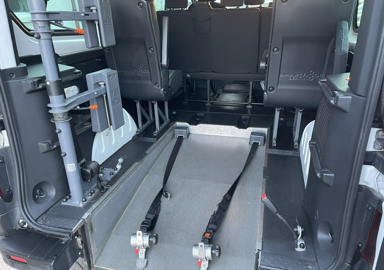 Opel Vivaro Opel Vivaro dla Niepełnosprawnych inwalida Rampa Model 2019 - Personbil: bild 4 Opel Vivaro Opel Vivaro dla Niepełnosprawnych inwalida Rampa Model 2019 - Personbil: bild 4