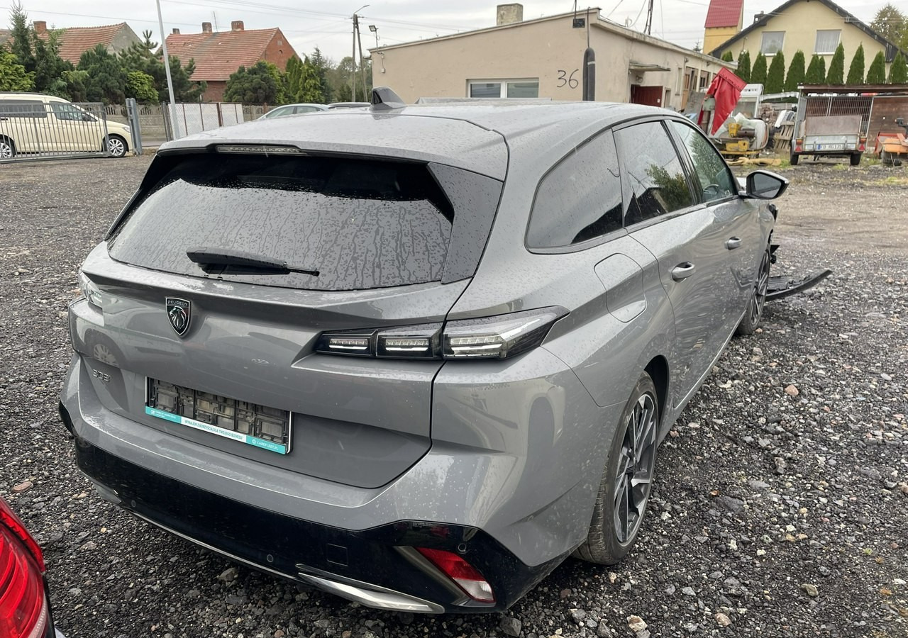 Peugeot 308 P5 Peugeot 308 1.5-131KM BlueHDi Allure Pack S&S EAT8 Salon PL 2024 - Kombi: bild 1 Peugeot 308 P5 Peugeot 308 1.5-131KM BlueHDi Allure Pack S&S EAT8 Salon PL 2024 - Kombi: bild 1