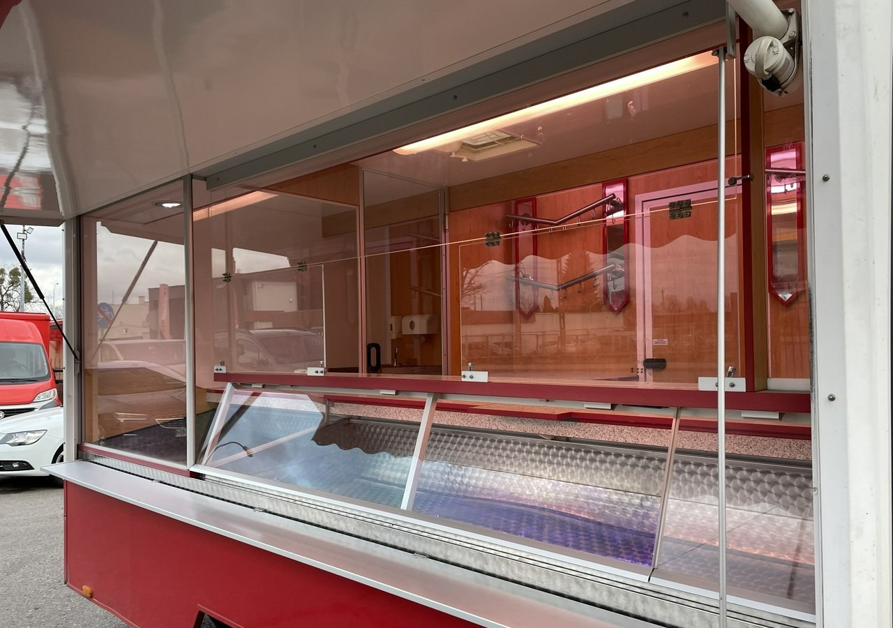 Renault Master Autosklep Wędli Gastronomiczny Food Truck Foodtruck sklep W-zasil 20 - Matbil: bild 2 Renault Master Autosklep Wędli Gastronomiczny Food Truck Foodtruck sklep W-zasil 20 - Matbil: bild 2