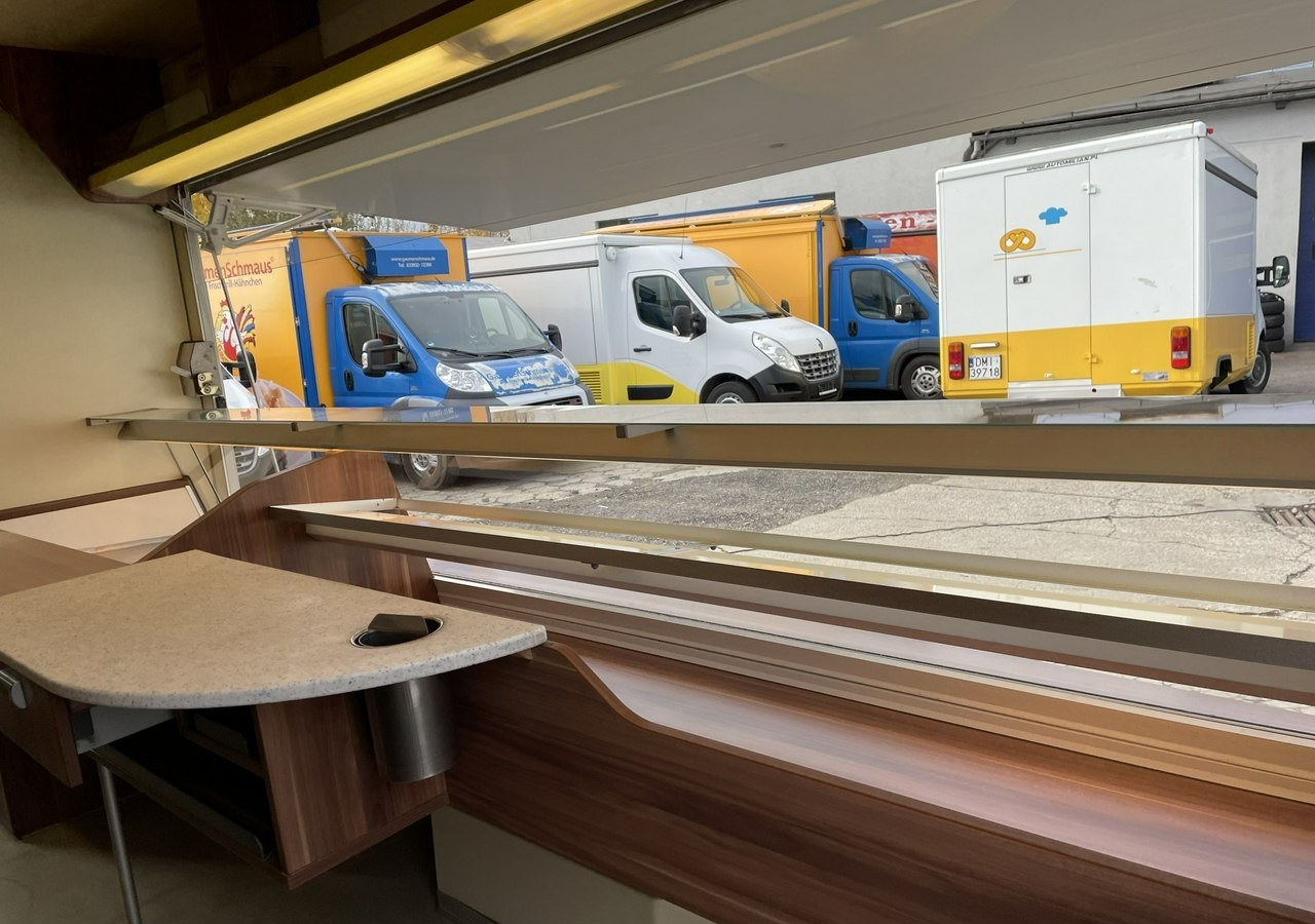 Renault Master Autosklep pieczywa Sklep Gastronomiczny Food Truck Foodtruck Borco20 - Matbil: bild 5 Renault Master Autosklep pieczywa Sklep Gastronomiczny Food Truck Foodtruck Borco20 - Matbil: bild 5