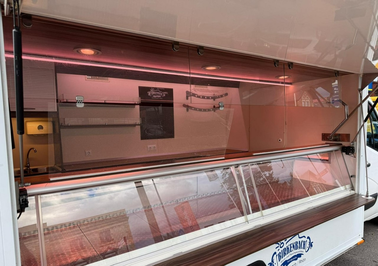 Renault Master Autosklep wędlin Gastronomiczny Food Truck Foodtruck Sklep Solar 20 - Matbil: bild 5 Renault Master Autosklep wędlin Gastronomiczny Food Truck Foodtruck Sklep Solar 20 - Matbil: bild 5