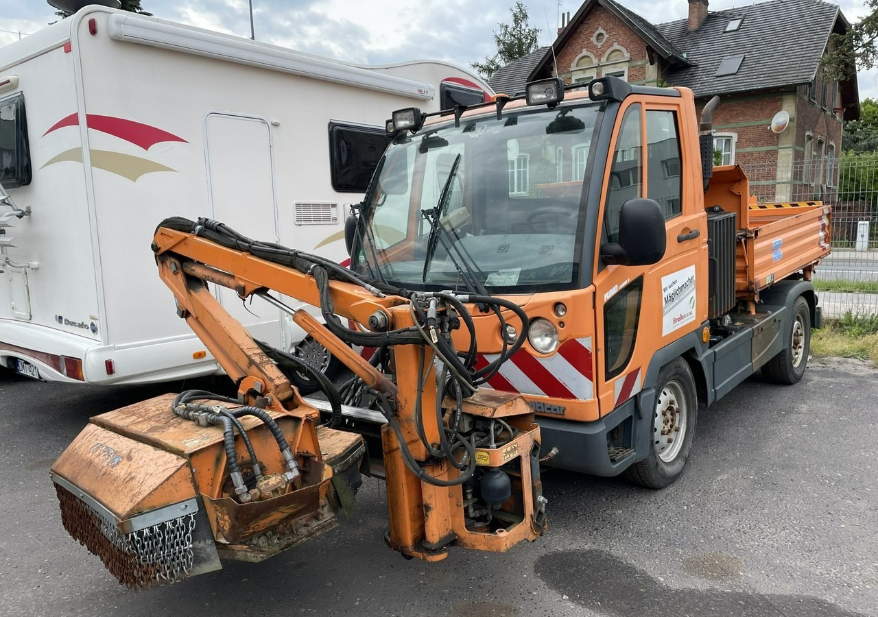 Multicar Inny Multicar Multicar M-3 Kosiarka Teleskopowa posypywarka pług 2008 - Utility/ Specialfordon: bild 5 Multicar Inny Multicar Multicar M-3 Kosiarka Teleskopowa posypywarka pług 2008 - Utility/ Specialfordon: bild 5