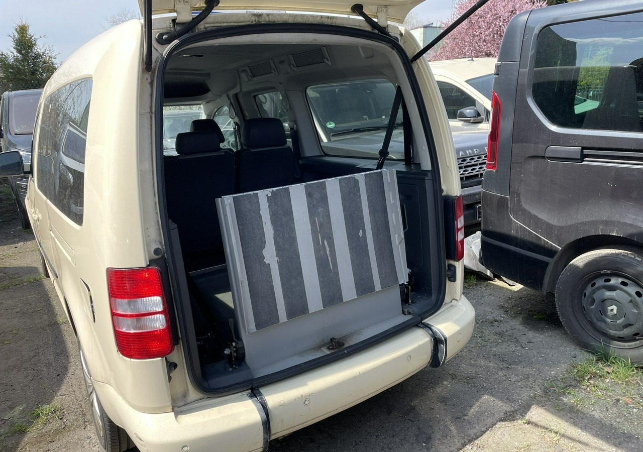 Volkswagen Caddy III Caddy do przewozu Niepełnosprawnych inwalida rampa 2015 - Personbil: bild 2 Volkswagen Caddy III Caddy do przewozu Niepełnosprawnych inwalida rampa 2015 - Personbil: bild 2
