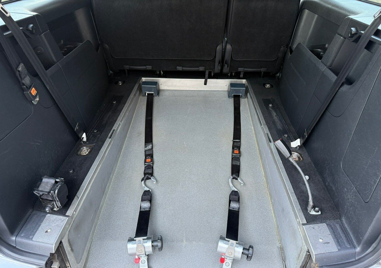 Volkswagen Caddy III Caddy do przewozu osób Niepełnosprawnych Inwalida Rampa - Personbil: bild 4 Volkswagen Caddy III Caddy do przewozu osób Niepełnosprawnych Inwalida Rampa - Personbil: bild 4