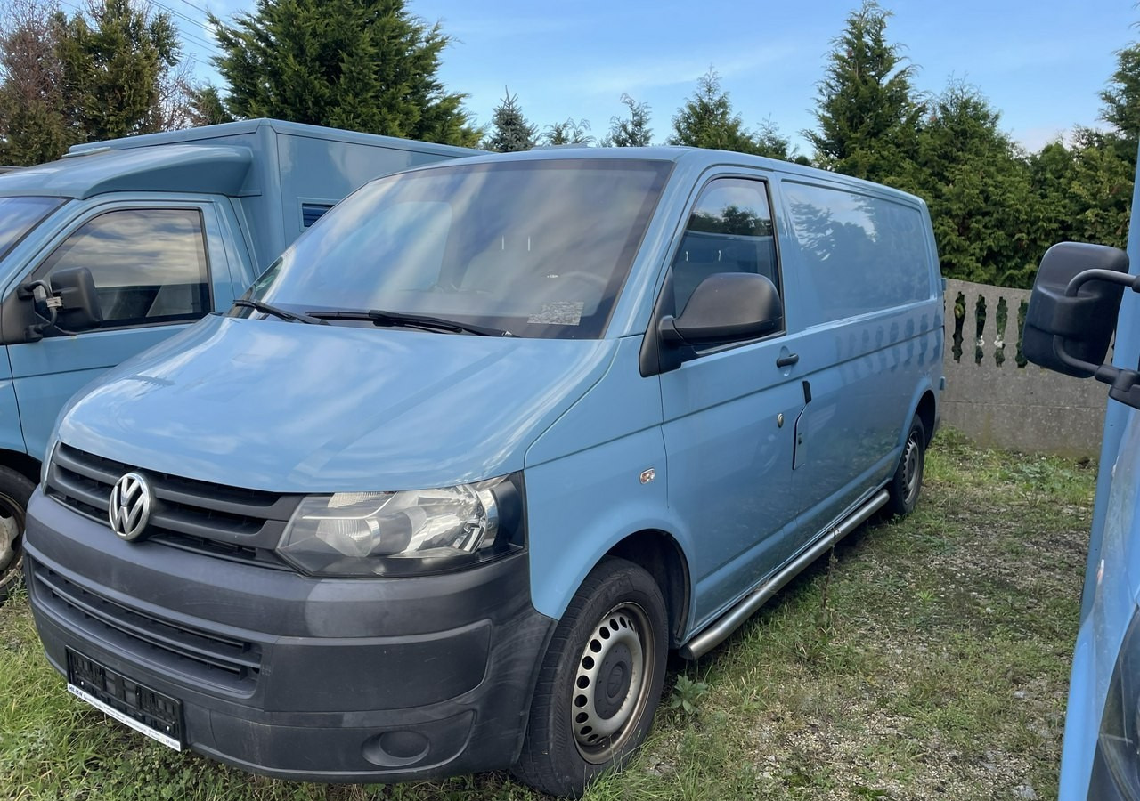 Volkswagen Transporter Trasporter T5 Bankowóz kuloodporny opancerzony 2015 - Pansarbil: bild 1 Volkswagen Transporter Trasporter T5 Bankowóz kuloodporny opancerzony 2015 - Pansarbil: bild 1