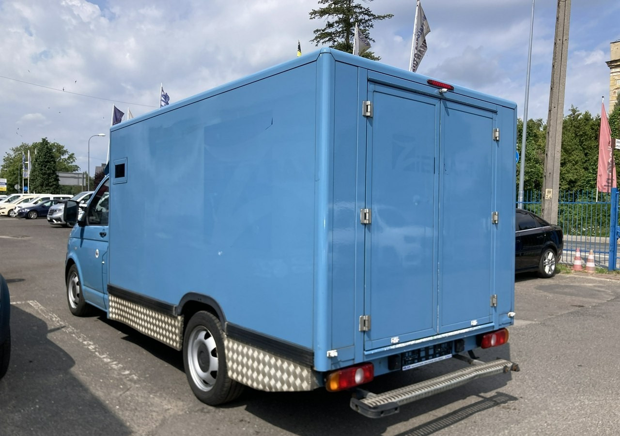 Volkswagen Transporter Trasporter T5 Bankowóz kuloodporny opanceżony Model 2015 - Pansarbil: bild 5 Volkswagen Transporter Trasporter T5 Bankowóz kuloodporny opanceżony Model 2015 - Pansarbil: bild 5