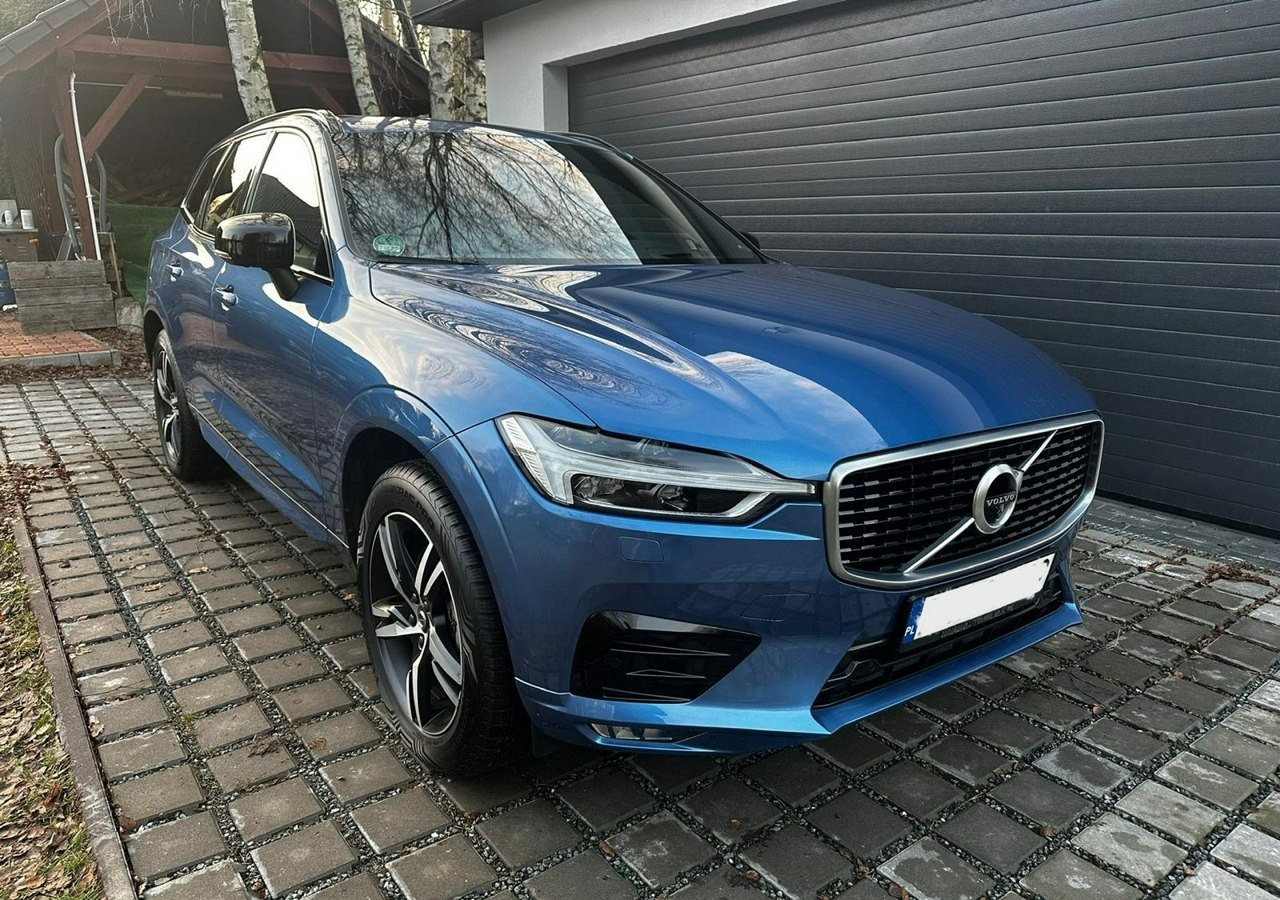 Volvo XC60 II XC60 R-design 2.0D5 235KM Automat Navi Kamery360 Panorama HAK Harman - SUV: bild 1 Volvo XC60 II XC60 R-design 2.0D5 235KM Automat Navi Kamery360 Panorama HAK Harman - SUV: bild 1