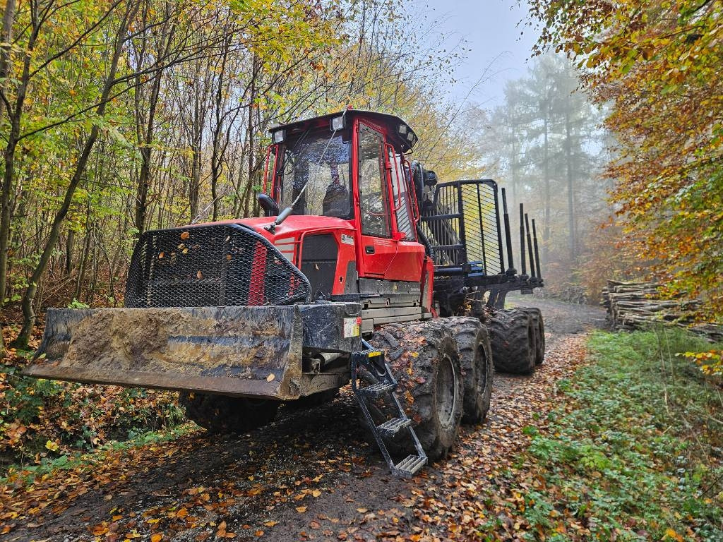 Komatsu 875  - Skotare: bild 1 Komatsu 875  - Skotare: bild 1