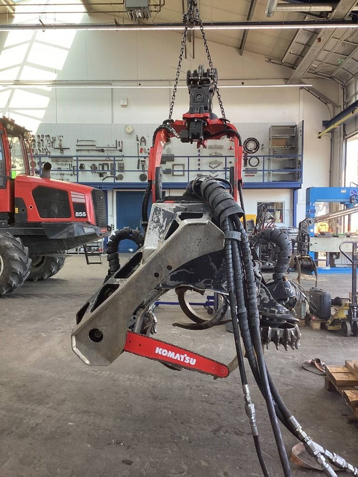 Komatsu C124 - Skördaraggregat: bild 4 Komatsu C124 - Skördaraggregat: bild 4