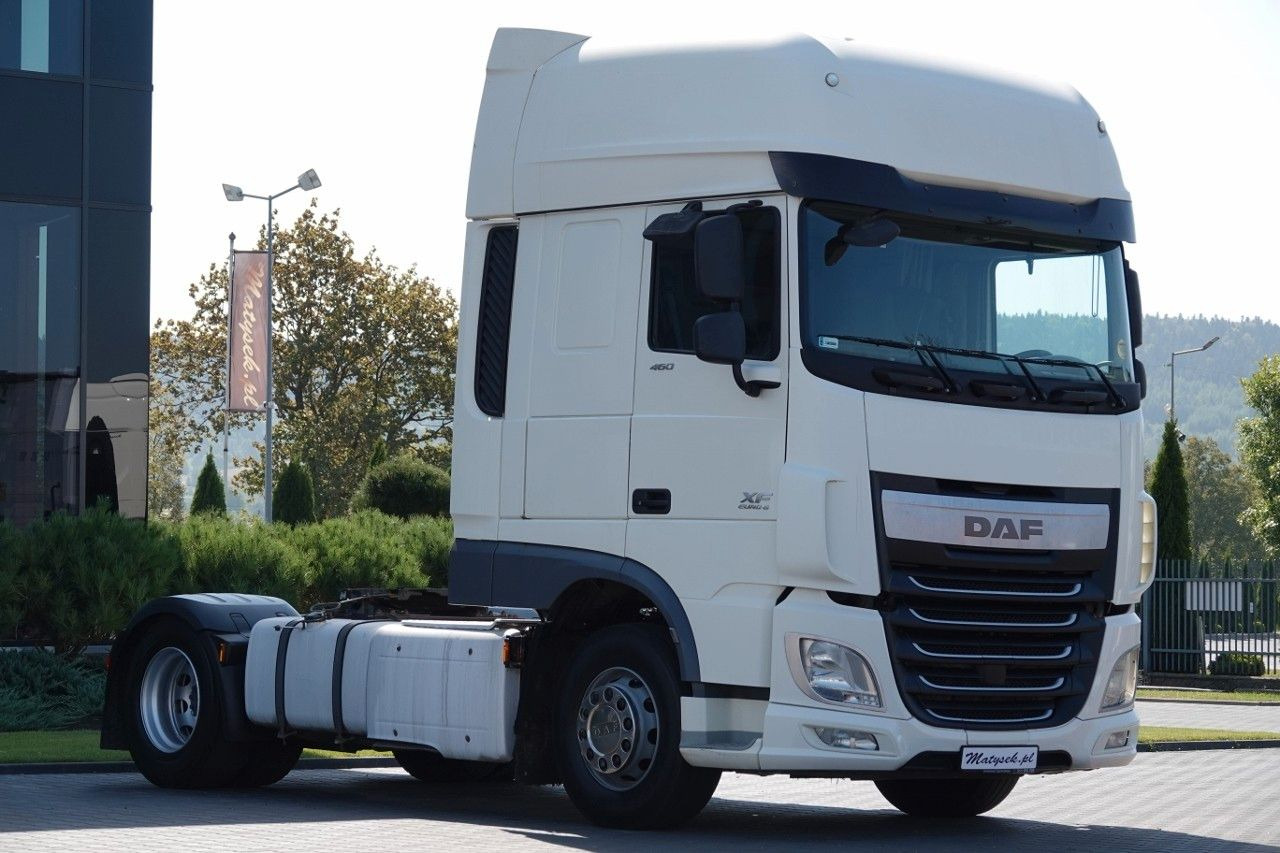 DAF XF 460 / MANUAL / STANDARD / SUPER SPACE CAB - Dragbil: bild 1 DAF XF 460 / MANUAL / STANDARD / SUPER SPACE CAB - Dragbil: bild 1