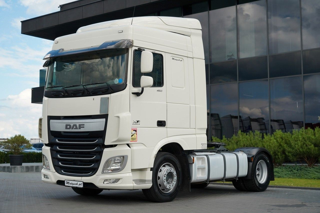 DAF XF 460 / SPACE CAB / PO KONTRAKCIE SERWISOWYM - Dragbil: bild 1 DAF XF 460 / SPACE CAB / PO KONTRAKCIE SERWISOWYM - Dragbil: bild 1