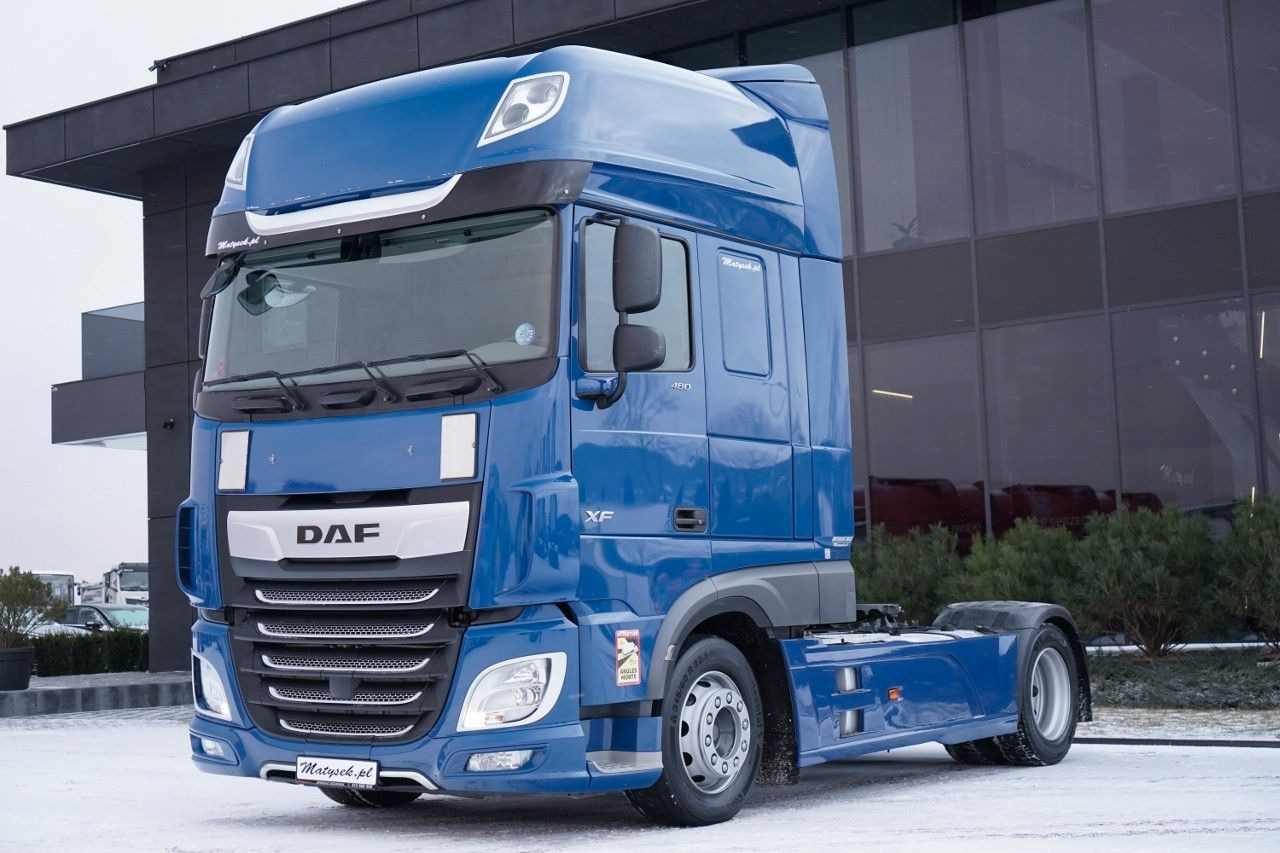 DAF XF 480 / MEGA / SUPER SPACE CAB / LOW DECK / 20 - Dragbil: bild 5 DAF XF 480 / MEGA / SUPER SPACE CAB / LOW DECK / 20 - Dragbil: bild 5