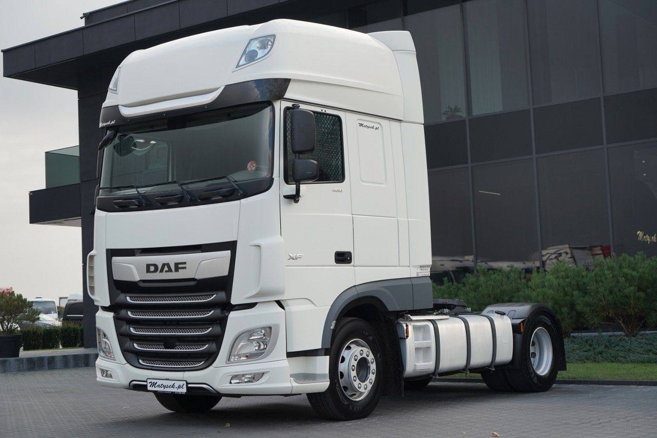 DAF XF 480 / SUPER SPACE CAB / 2021 ROK - Dragbil: bild 1 DAF XF 480 / SUPER SPACE CAB / 2021 ROK - Dragbil: bild 1
