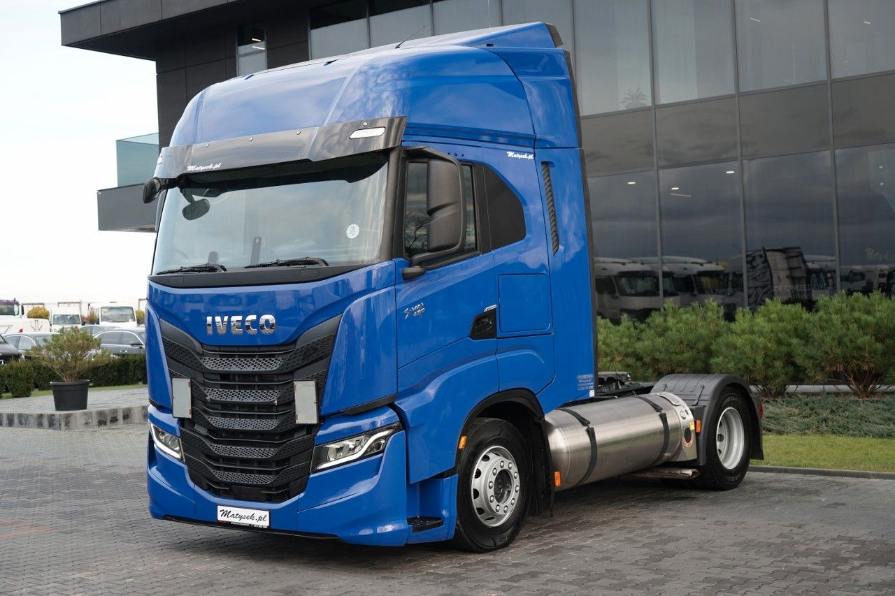 Iveco S-WAY / 460 / RETARDER / LNG / - Dragbil: bild 2 Iveco S-WAY / 460 / RETARDER / LNG / - Dragbil: bild 2