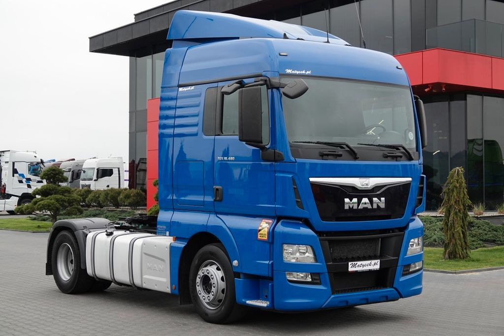 MAN TGX 18. 480 / MANUAL / XLX / 2015 ROK / 1400 L MAN TGX 18. 480 / MANUAL / XLX / 2015 ROK / 1400 L - Dragbil: bild 1 MAN TGX 18. 480 / MANUAL / XLX / 2015 ROK / 1400 L MAN TGX 18. 480 / MANUAL / XLX / 2015 ROK / 1400 L - Dragbil: bild 1