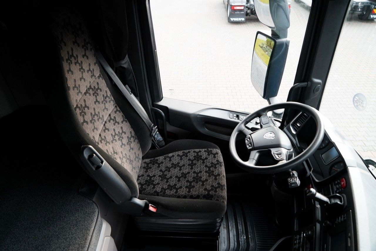 Dragbil Scania R 450 / RETARDER / PEŁNY ADR / I-PARK COOL / A: bild 30 Dragbil Scania R 450 / RETARDER / PEŁNY ADR / I-PARK COOL / A: bild 30