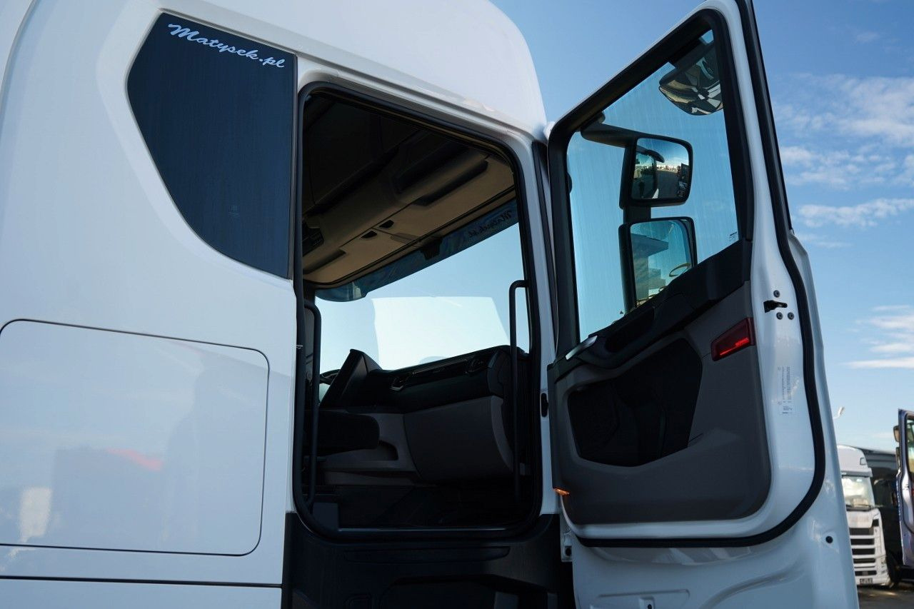 Dragbil Scania S 500 / RETARDER / FULL AIRMATIC / ALUFELGI /: bild 36 Dragbil Scania S 500 / RETARDER / FULL AIRMATIC / ALUFELGI /: bild 36