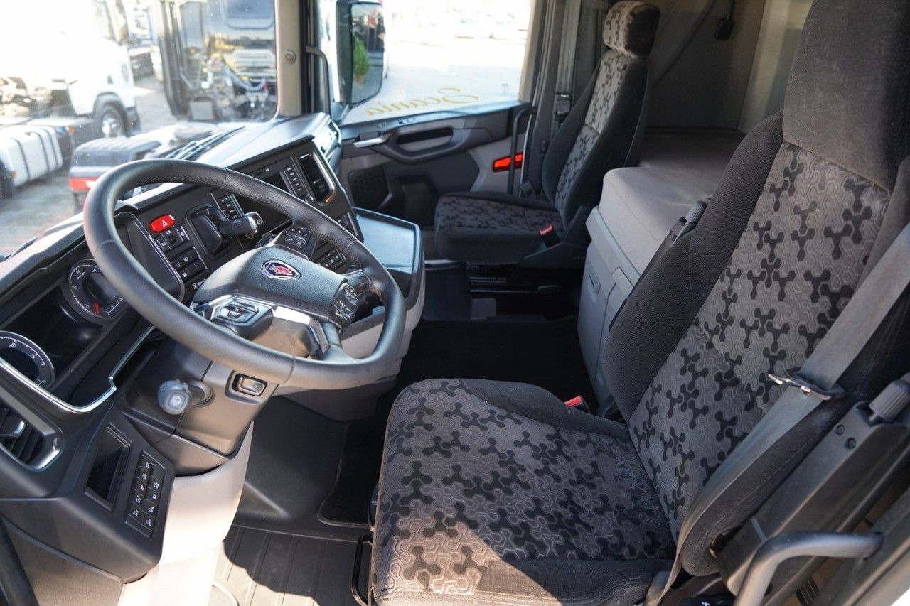 Dragbil Scania S 500 / RETARDER / FULL AIRMATIC / ALUFELGI /: bild 24 Dragbil Scania S 500 / RETARDER / FULL AIRMATIC / ALUFELGI /: bild 24