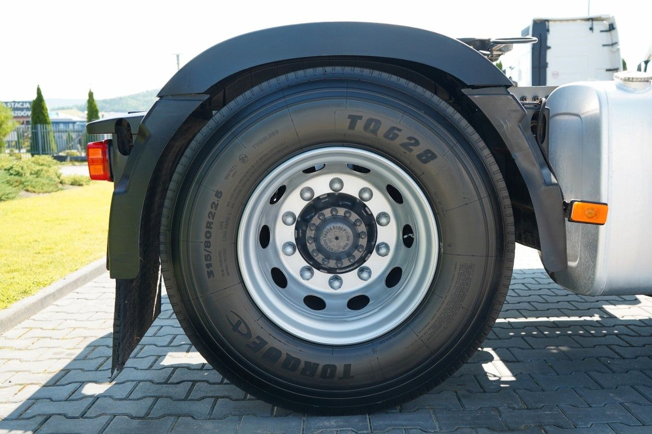 Dragbil Volvo FM 380 / PEŁNY ADR / NISKA KABINA / DZIENNA KABI: bild 14