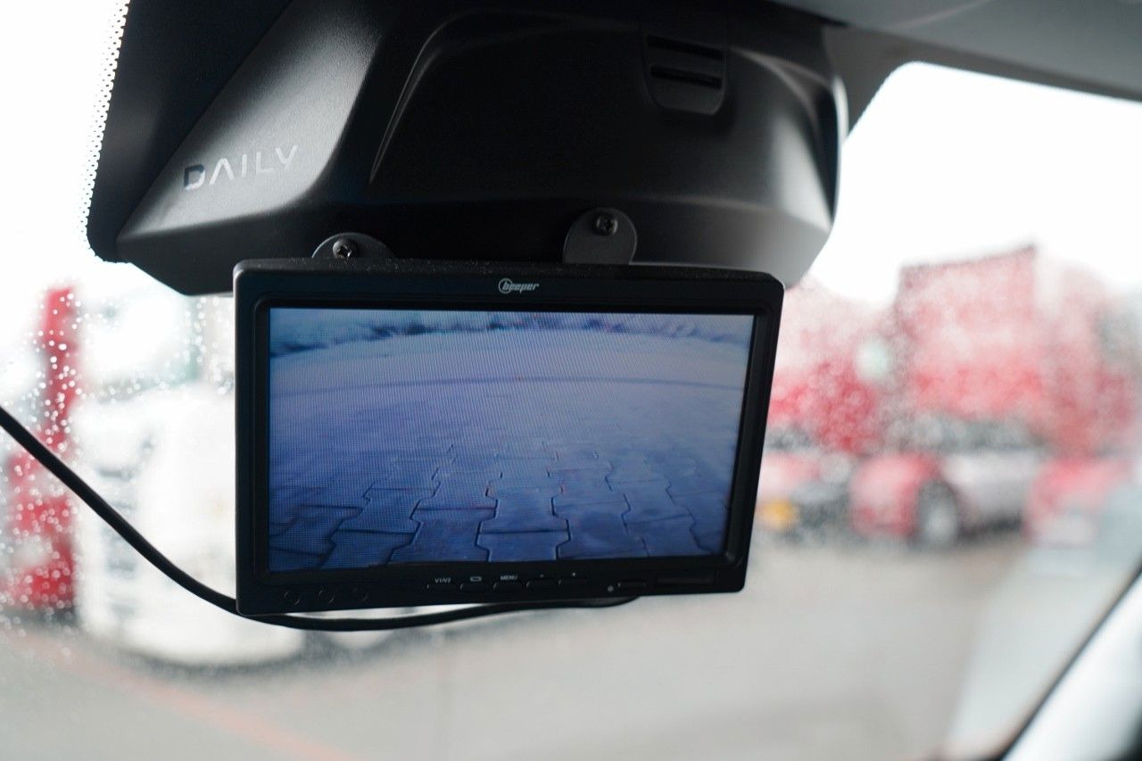 Kylbil Iveco DAILY / 35-130 / HI-MATIC / CHŁODNIA 3,5 M / AGR: bild 36 Kylbil Iveco DAILY / 35-130 / HI-MATIC / CHŁODNIA 3,5 M / AGR: bild 36