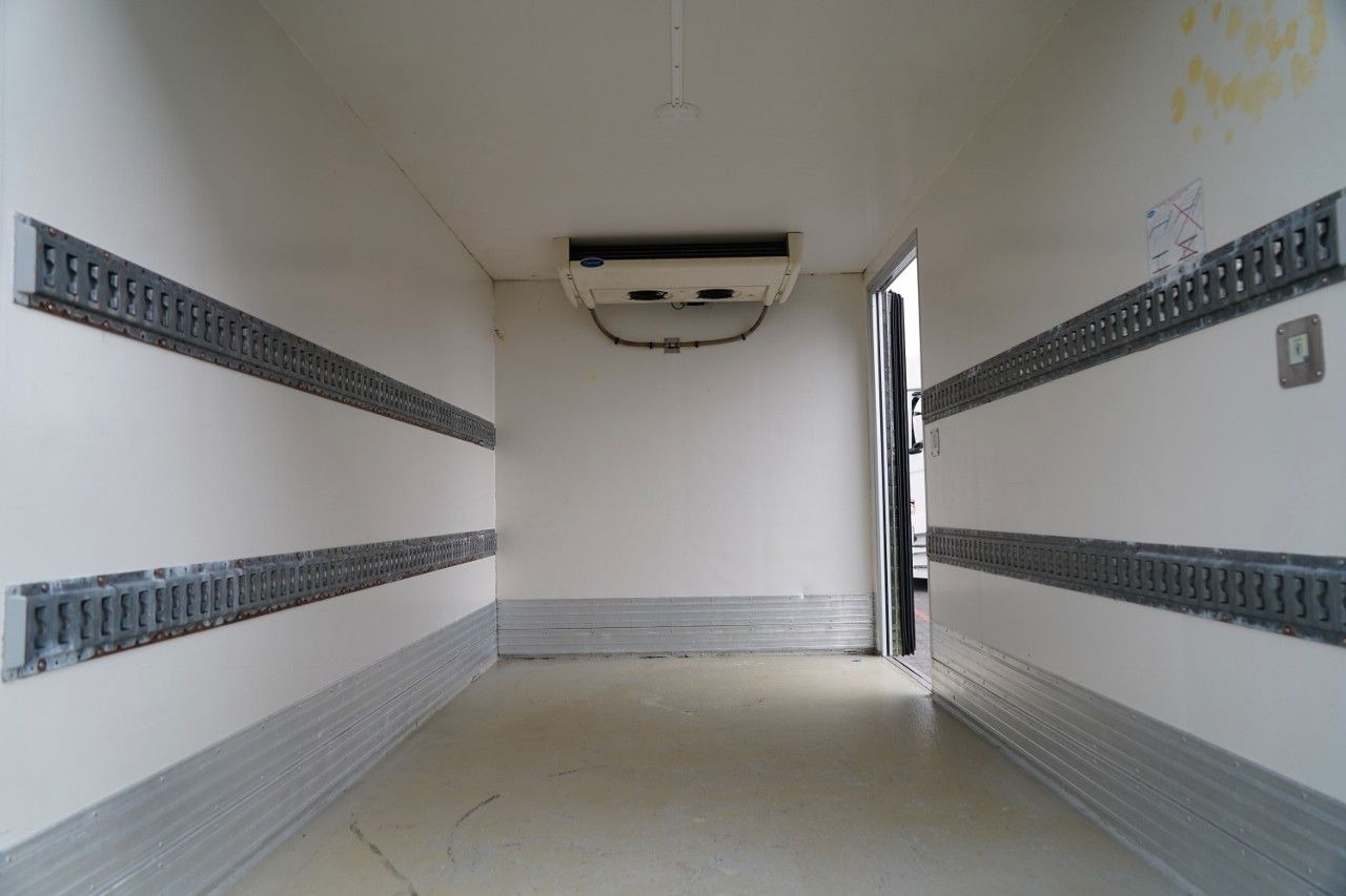 Kylbil Iveco DAILY / 35-130 / HI-MATIC / CHŁODNIA 3,5 M / AGR: bild 22 Kylbil Iveco DAILY / 35-130 / HI-MATIC / CHŁODNIA 3,5 M / AGR: bild 22