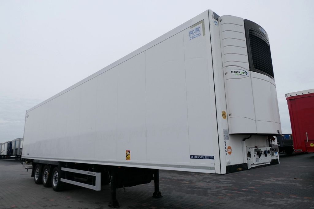 Krone KKRONE / CHŁODNIA / CARRIER VECTOR 1950 MT / BI Krone KKRONE / CHŁODNIA / CARRIER VECTOR 1950 MT / BI - Kyl/ Frys semitrailer: bild 5 Krone KKRONE / CHŁODNIA / CARRIER VECTOR 1950 MT / BI Krone KKRONE / CHŁODNIA / CARRIER VECTOR 1950 MT / BI - Kyl/ Frys semitrailer: bild 5