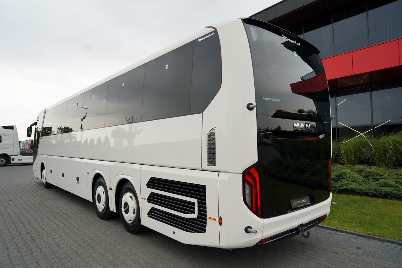 MAN LIONS COACH R08 / EURO 6 / FABRYCZNIE NOWY / DOS - Turistbuss: bild 3 MAN LIONS COACH R08 / EURO 6 / FABRYCZNIE NOWY / DOS - Turistbuss: bild 3