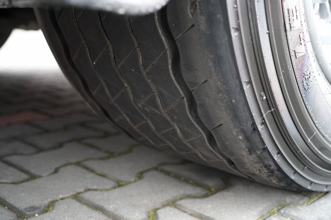 Kapellbil Mercedes-Benz ACTROS 2545 / ZESTAW TANDEM 120 M3 / PRZEJAZDOWY: bild 29 Kapellbil Mercedes-Benz ACTROS 2545 / ZESTAW TANDEM 120 M3 / PRZEJAZDOWY: bild 29