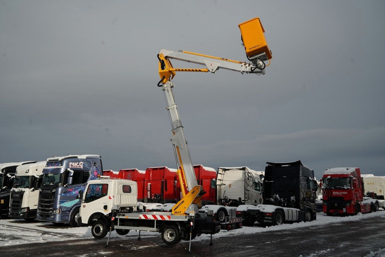 Renault MAXITY 120 dxi / ZWYŻKA 20 METRÓW / PODNOŚNIK KO - Billift: bild 5 Renault MAXITY 120 dxi / ZWYŻKA 20 METRÓW / PODNOŚNIK KO - Billift: bild 5