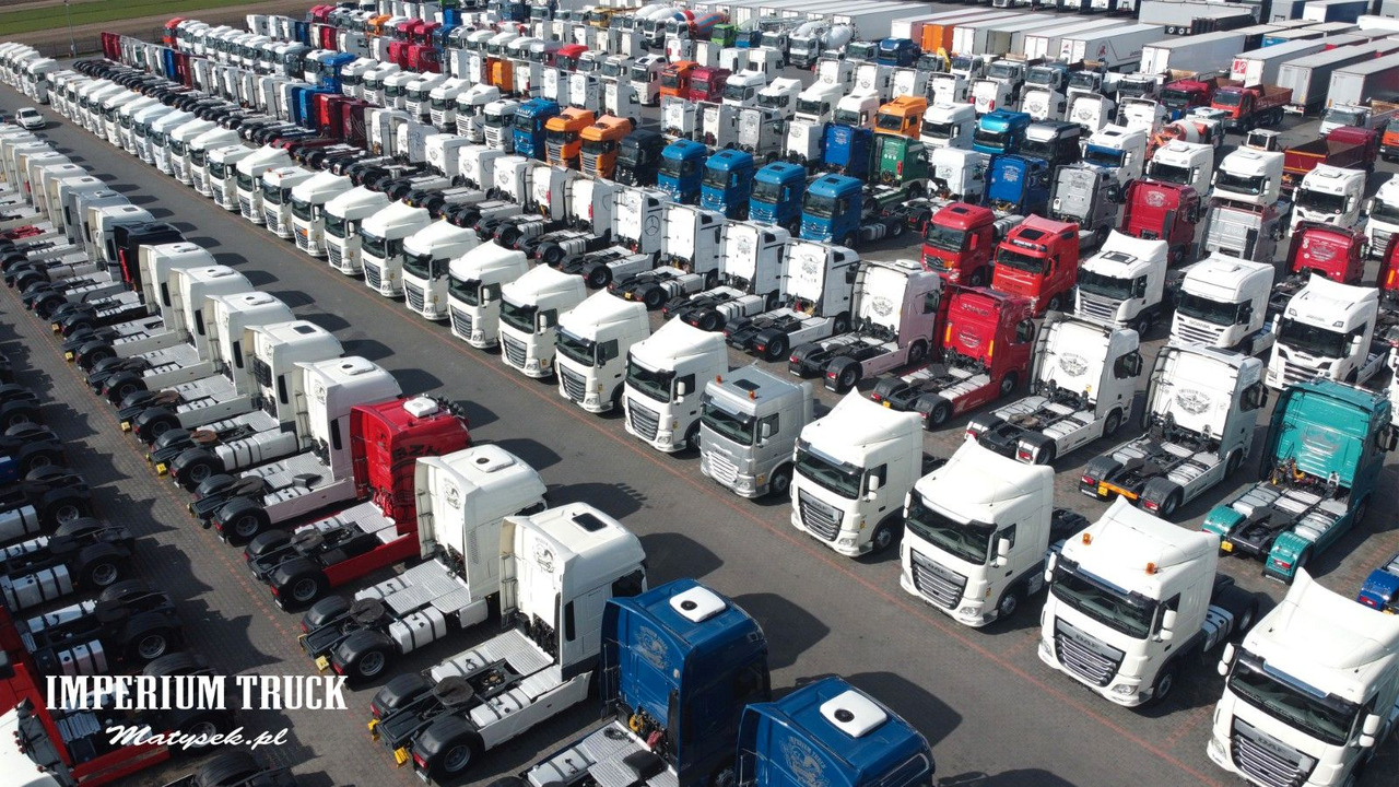 Kapellbil Renault T 440 / 6X2 / SOLÓWKA / FIRANKA 9.5 M / I-PARK C: bild 46