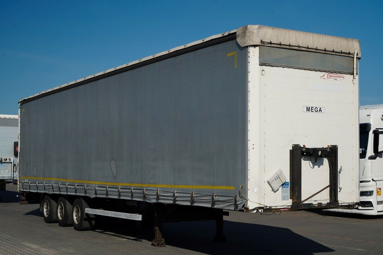 Schmitz Cargobull FIRANKA / MEGA / OSIE SAF / - Kapelltrailer: bild 1 Schmitz Cargobull FIRANKA / MEGA / OSIE SAF / - Kapelltrailer: bild 1