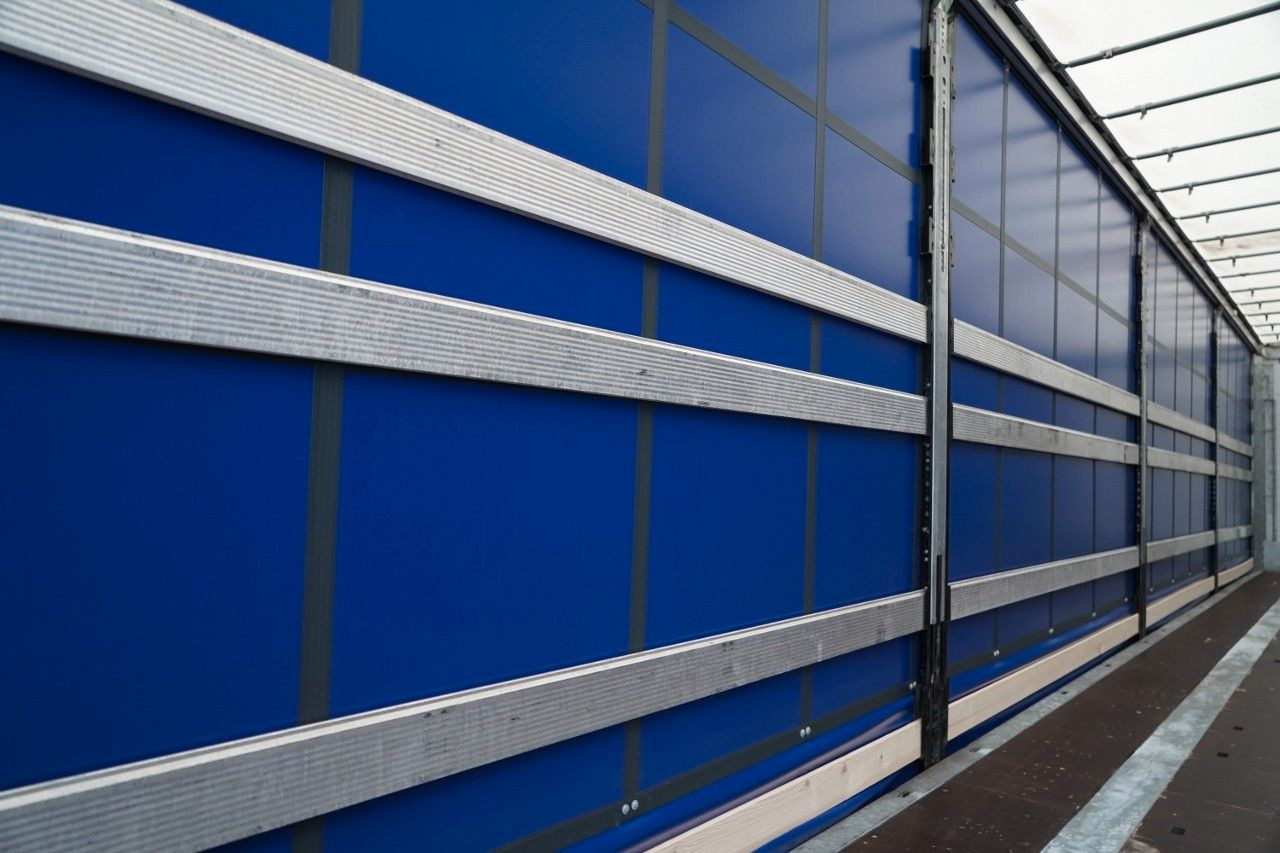 Leasa  Schmitz Cargobull FIRANKA / STANDARD / MULDA DO STALI - 9 M / DACH Schmitz Cargobull FIRANKA / STANDARD / MULDA DO STALI - 9 M / DACH: bild 17