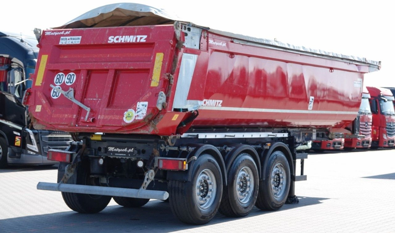 Schmitz Cargobull WYWROTKA / 26 m3 / STALOWA / HYDROKLAPA / OŚ PO - Tippbil semitrailer: bild 4 Schmitz Cargobull WYWROTKA / 26 m3 / STALOWA / HYDROKLAPA / OŚ PO - Tippbil semitrailer: bild 4