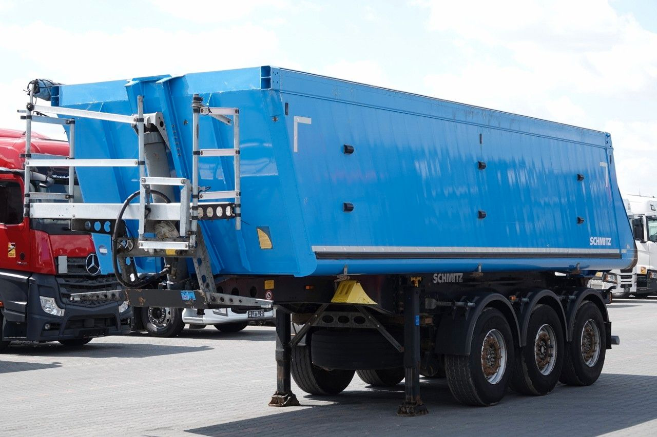 Schmitz Cargobull WYWROTKA 28 M3 / ALUMINIOWA / OŚ PODNOSZONA - Tippbil semitrailer: bild 3 Schmitz Cargobull WYWROTKA 28 M3 / ALUMINIOWA / OŚ PODNOSZONA - Tippbil semitrailer: bild 3