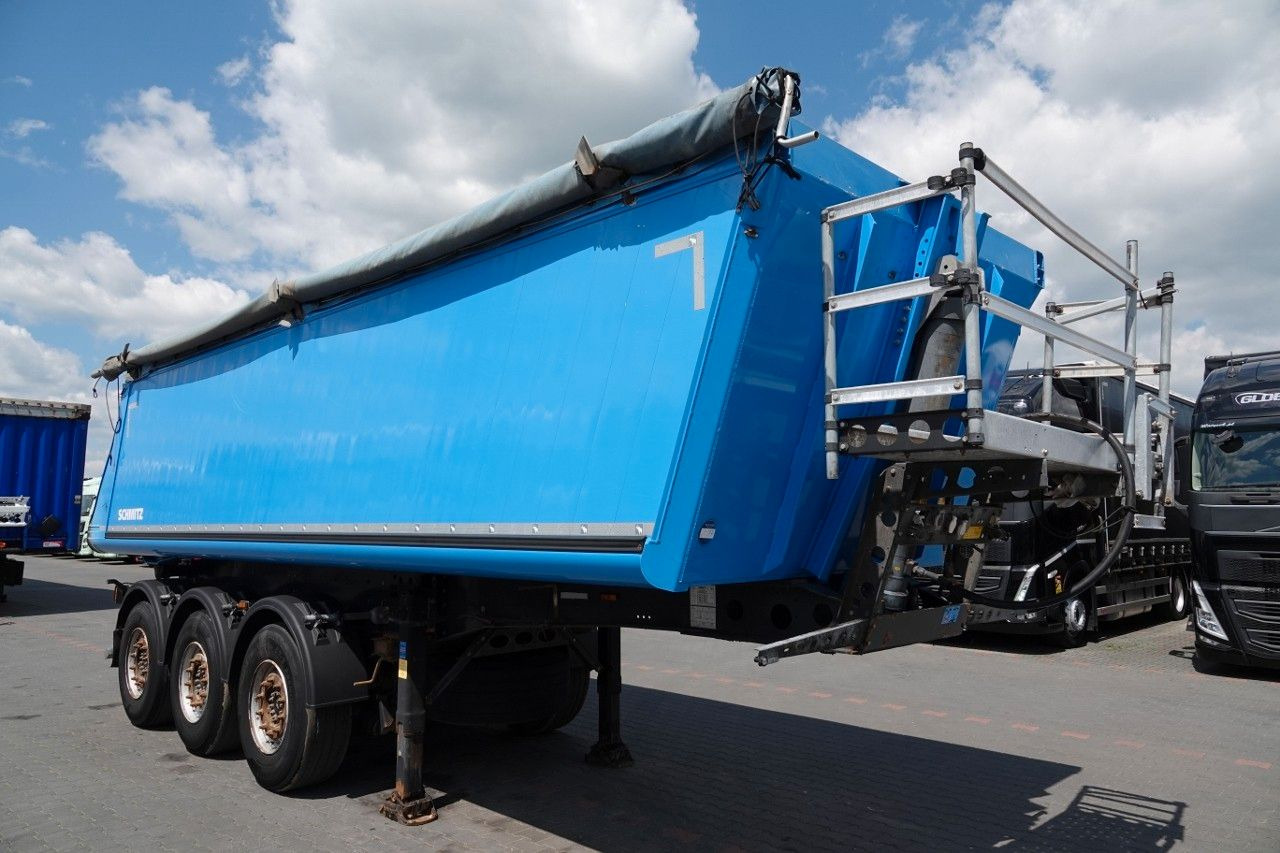 Schmitz Cargobull WYWROTKA 28 M3 / ALUMINIOWA / OŚ PODNOSZONA - Tippbil semitrailer: bild 2 Schmitz Cargobull WYWROTKA 28 M3 / ALUMINIOWA / OŚ PODNOSZONA - Tippbil semitrailer: bild 2