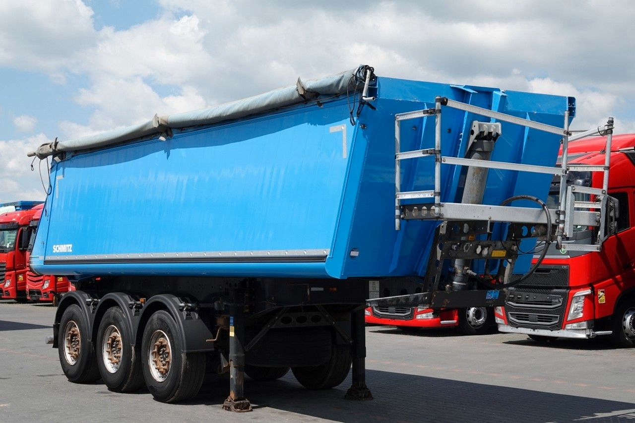 Schmitz Cargobull WYWROTKA 28 M3 / ALUMINIOWA / OŚ PODNOSZONA - Tippbil semitrailer: bild 1 Schmitz Cargobull WYWROTKA 28 M3 / ALUMINIOWA / OŚ PODNOSZONA - Tippbil semitrailer: bild 1