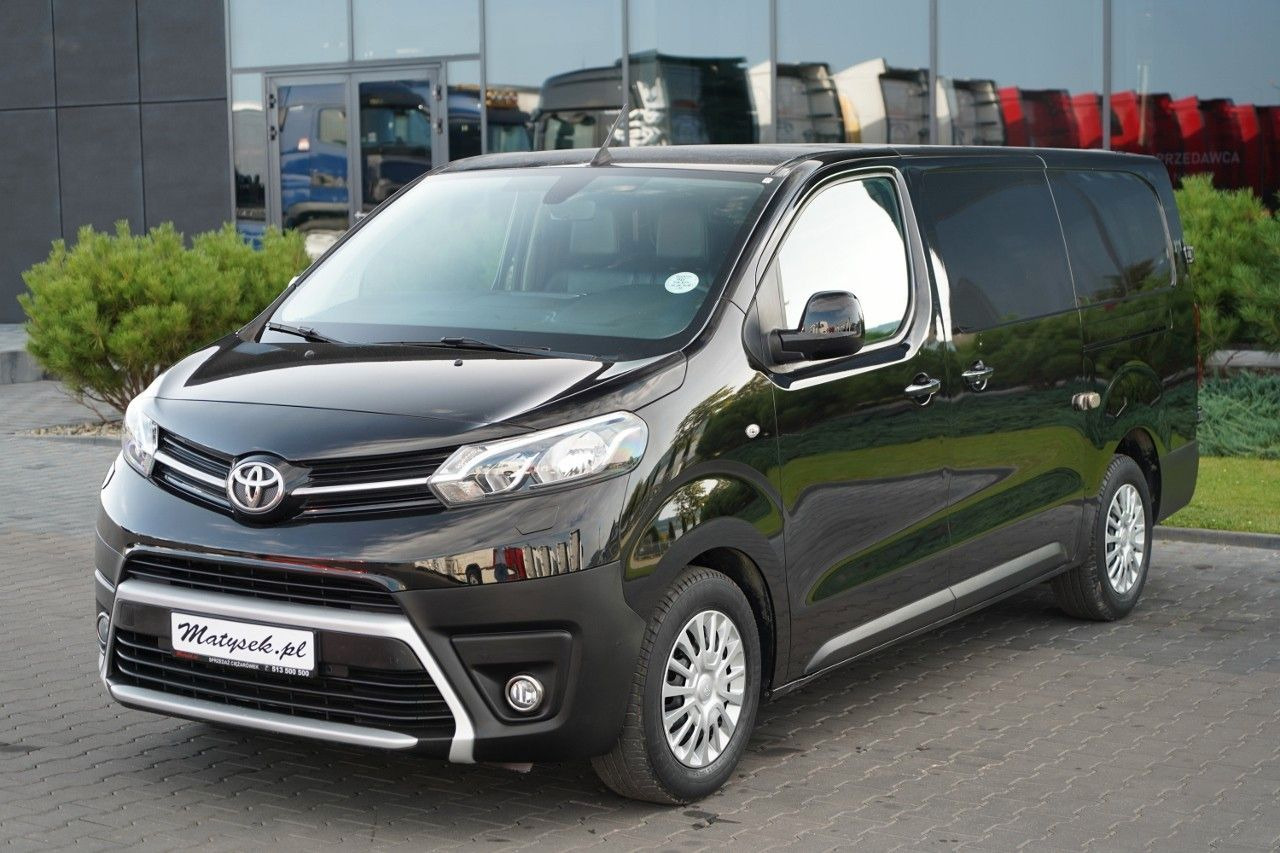 Toyota PROACE / FURGON / BLASZAK / 2.0 D / ZABUDOWA - Små skåpbil: bild 3 Toyota PROACE / FURGON / BLASZAK / 2.0 D / ZABUDOWA - Små skåpbil: bild 3