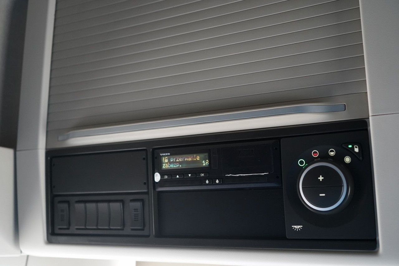 Kapellbil Volvo FH 460 / SOLÓWKA / 6X2 / I-SAVE /: bild 35 Kapellbil Volvo FH 460 / SOLÓWKA / 6X2 / I-SAVE /: bild 35