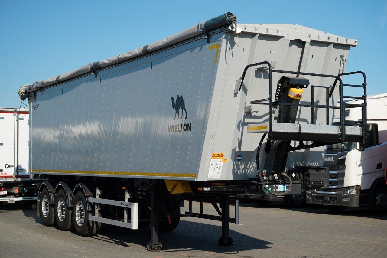 Wielton WYWROTKA 55 m3 / 2023 / MAŁO UŻYWANA / 80 TYS. K - Tippbil semitrailer: bild 1 Wielton WYWROTKA 55 m3 / 2023 / MAŁO UŻYWANA / 80 TYS. K - Tippbil semitrailer: bild 1