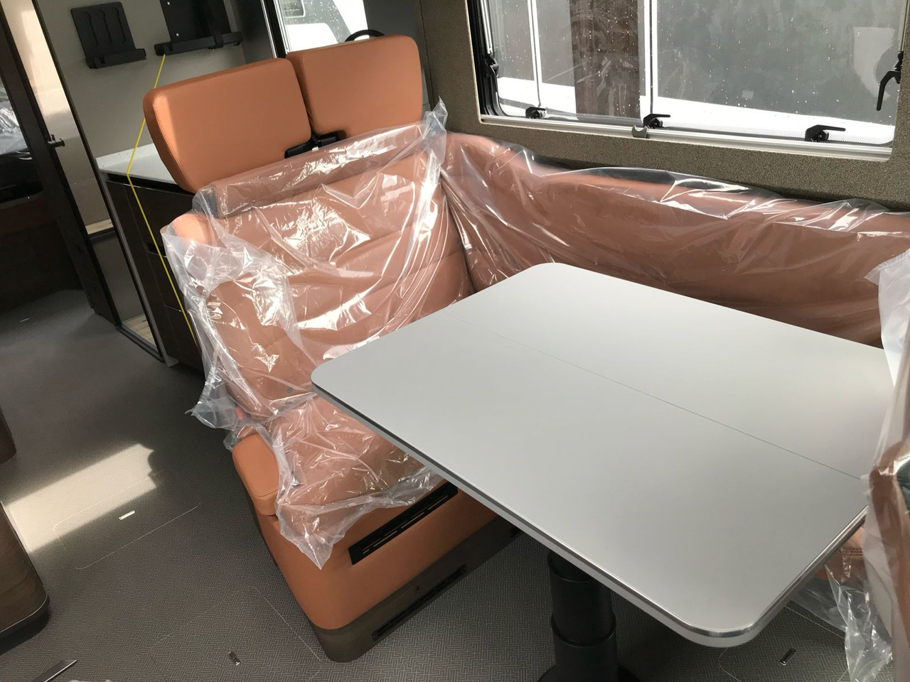 ADRIA Super Sonic 890 LC - Helintegrerad husbil: bild 3 ADRIA Super Sonic 890 LC - Helintegrerad husbil: bild 3