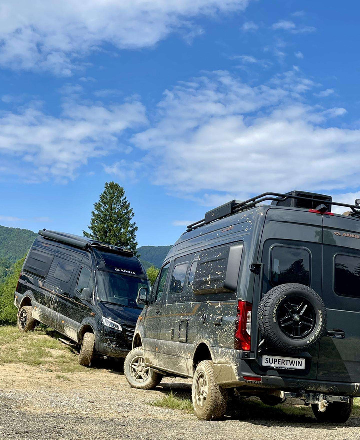 Adria Super Twin - Campingbil: bild 4 Adria Super Twin - Campingbil: bild 4