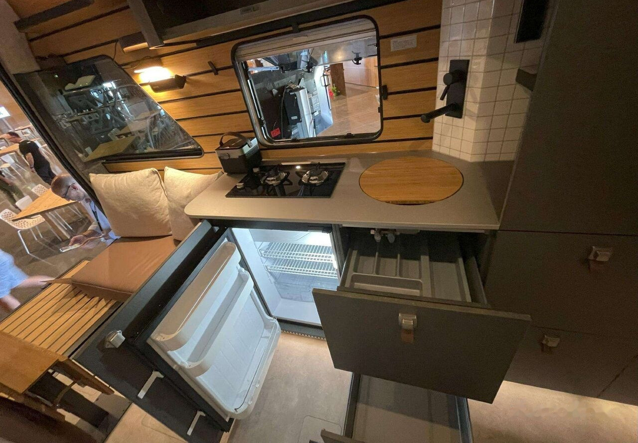 Hymer Venture S - Halvintegrerad husbil: bild 5 Hymer Venture S - Halvintegrerad husbil: bild 5