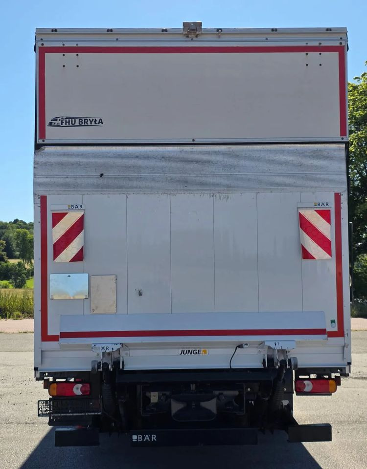 Iveco EUROCARGO 160E320/FIRANKA/WINDA/AUTOMAT/NISKI PRZEBIEG/E6/SPROWADZONY/PIERWSZY WŁAŚCICIEL - Kapellbil: bild 5 Iveco EUROCARGO 160E320/FIRANKA/WINDA/AUTOMAT/NISKI PRZEBIEG/E6/SPROWADZONY/PIERWSZY WŁAŚCICIEL - Kapellbil: bild 5