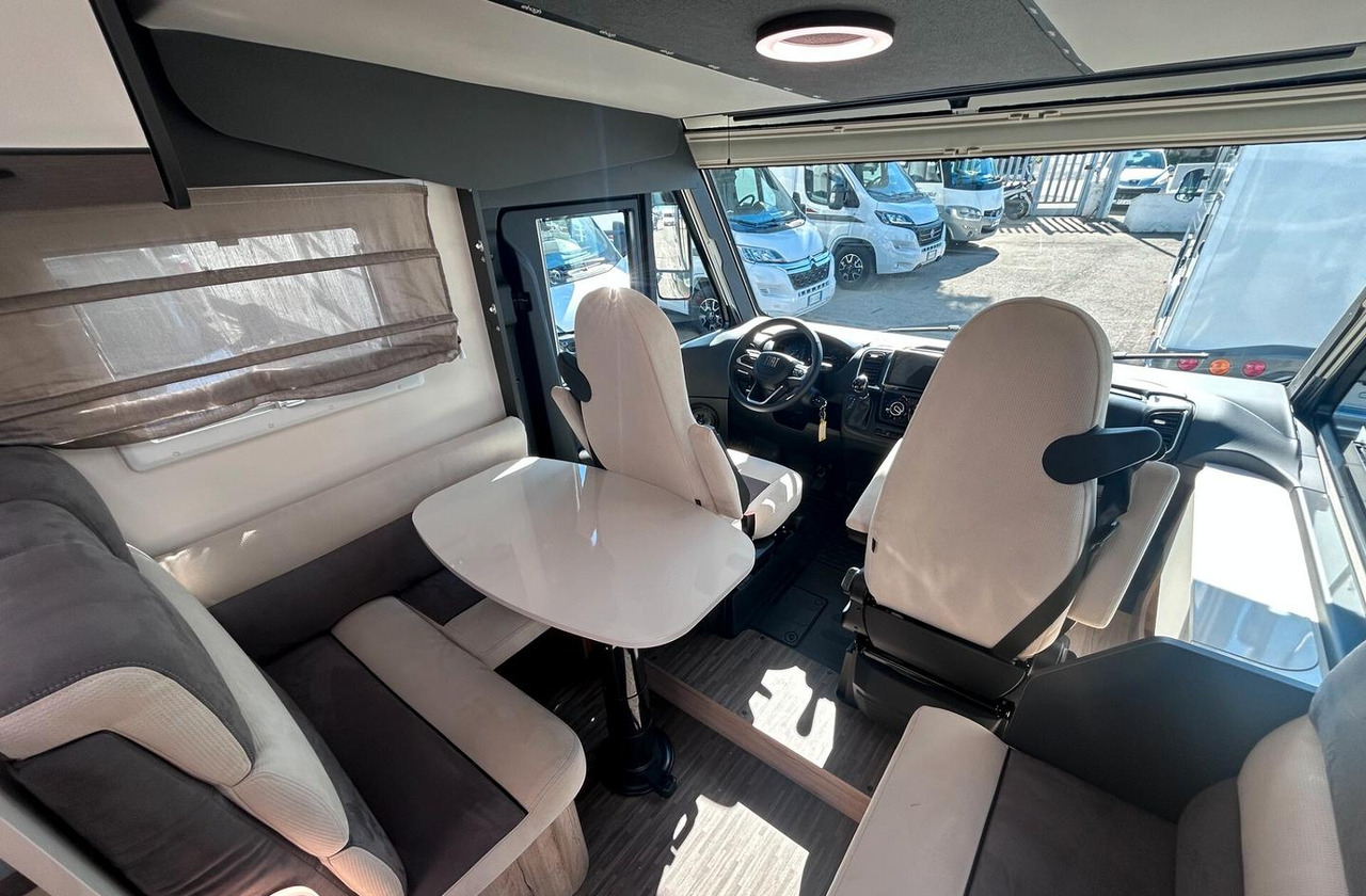 - Husbil: bild 3 - Husbil: bild 3