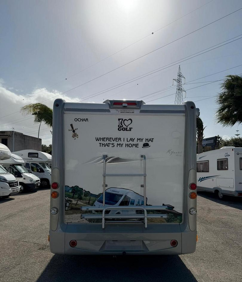 Mobilvetta K-YACHT 83 - Helintegrerad husbil: bild 4 Mobilvetta K-YACHT 83 - Helintegrerad husbil: bild 4