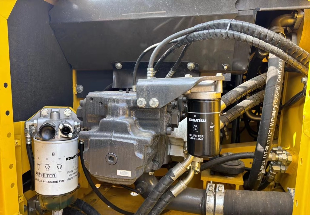 Komatsu PC 210 LC-8 - Bandgrävare: bild 4 Komatsu PC 210 LC-8 - Bandgrävare: bild 4