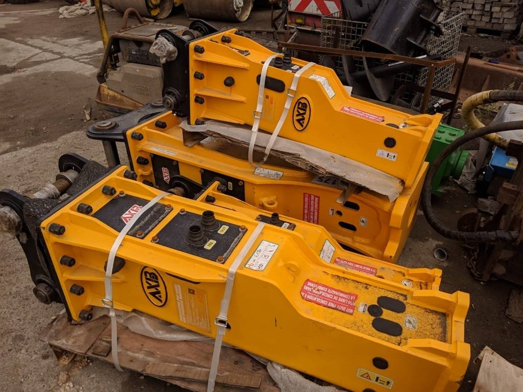 AXB BKR - Hydraulisk hammare för Byggmaskiner: bild 1 AXB BKR - Hydraulisk hammare för Byggmaskiner: bild 1