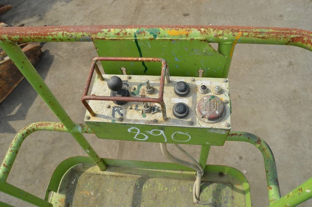 Aichi RV 041 - Saxlift: bild 5 Aichi RV 041 - Saxlift: bild 5