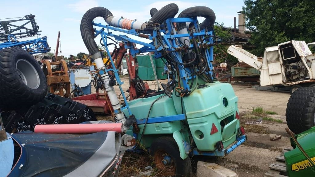 Berthoud Winair 1500  - Bogserad spruta: bild 2 Berthoud Winair 1500  - Bogserad spruta: bild 2